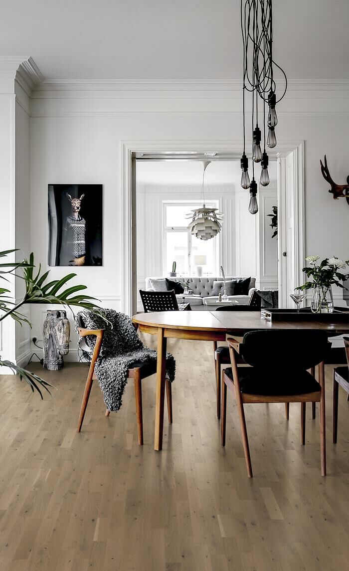 Kährs Beyond Retro Collection - Roble Frozen Hazelnut Strip