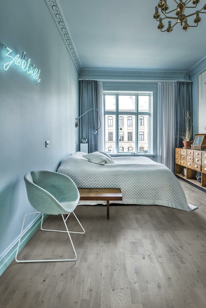 Kährs Beyond Retro Collection - Roble Pearl Grey Strip