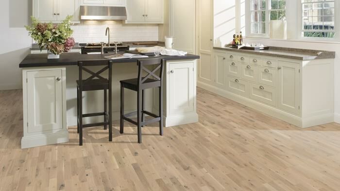 Kährs Beyond Retro Collection - Roble Frosted Oat Strip