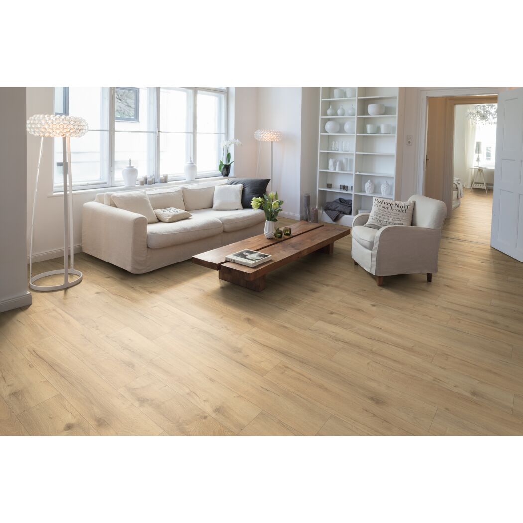 Egger Home AC4/32 8 mm Classic Roble Loja Natural EHL142 - 4V