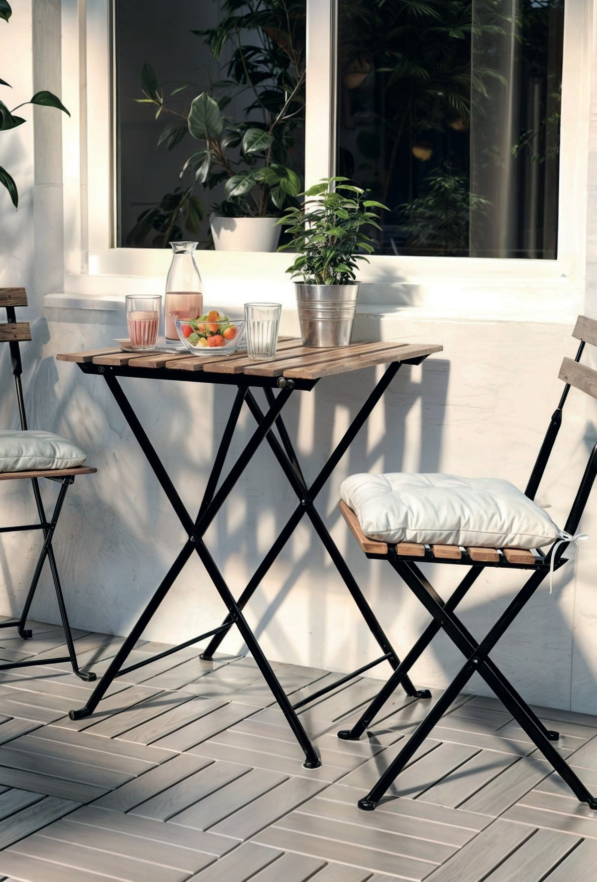 Baldosa Durafloor 50x50 encapsulada Gris — ambiente en un balcón