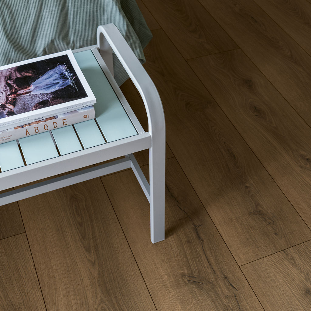 Quick-Step Classic Roble Marrón Cálido CLM5789 - ambiente