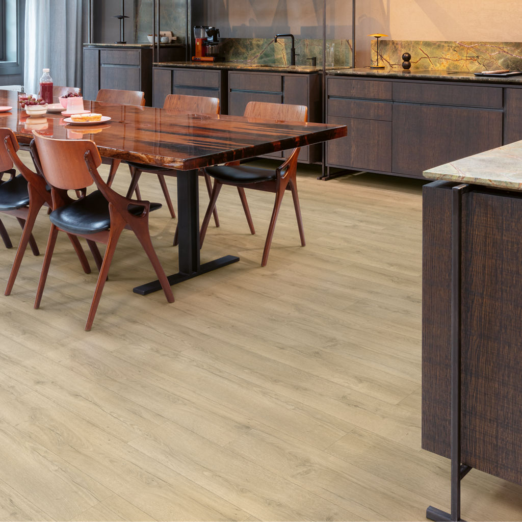 Quick-Step Classic Roble Crudo Arena CLM5791 - ambiente