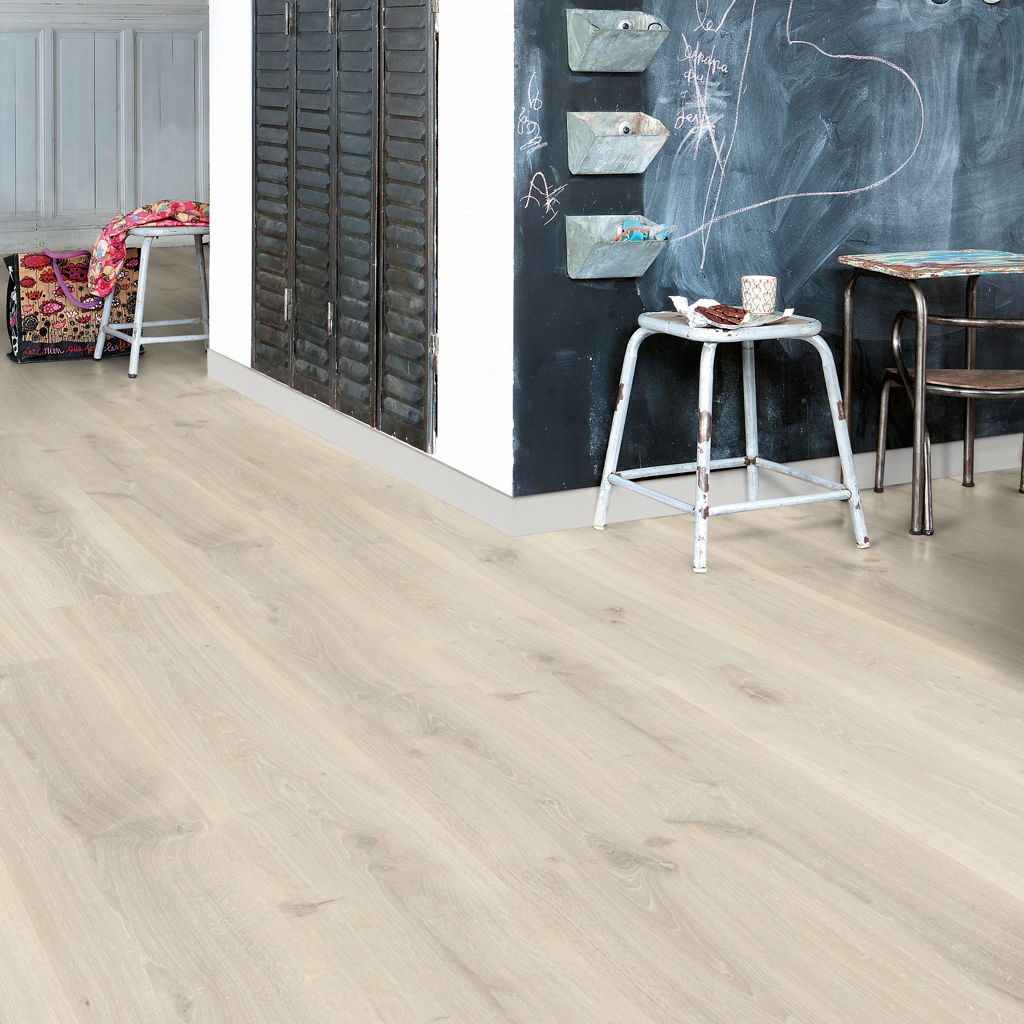 Quick-Step Creo Hydroseal AC4/32 Roble Gris Tennesse CRH3181 - ambiente