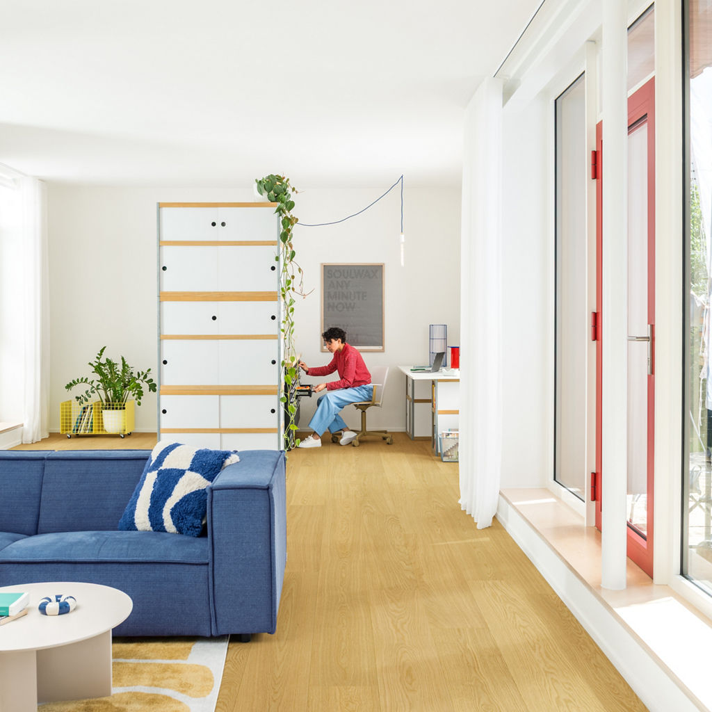 Quick-Step Impressive Ultra AC5/33 12 mm Roble Bourbon IMU8260 - ambiente