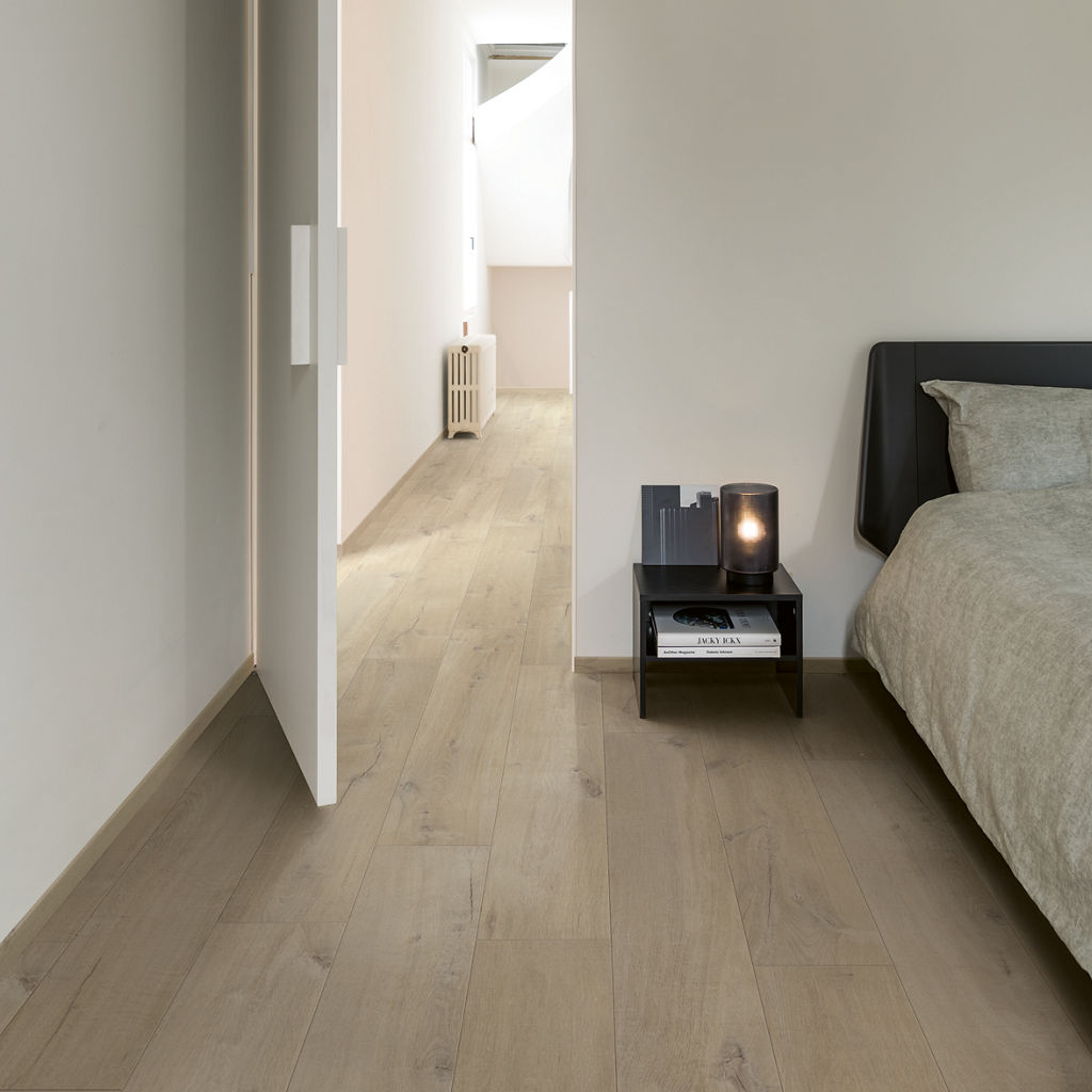 Quick-Step Impressive Ultra AC5/33 12 mm Roble Medio IMU1856 - ambiente