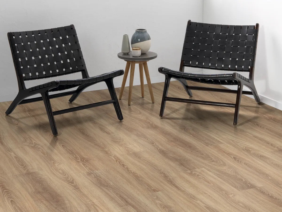 Egger NatureSense AC4/32 8 mm Classic Roble Bardolino EL1055 - ambiente