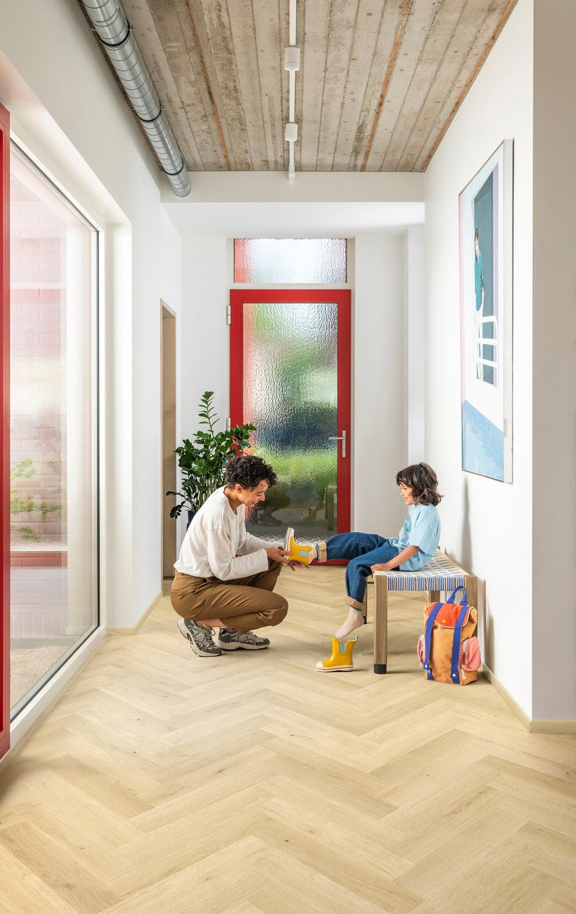 Suelo laminado en espiga Quick-Step Impressive Design Roble Jengibre — ambiente