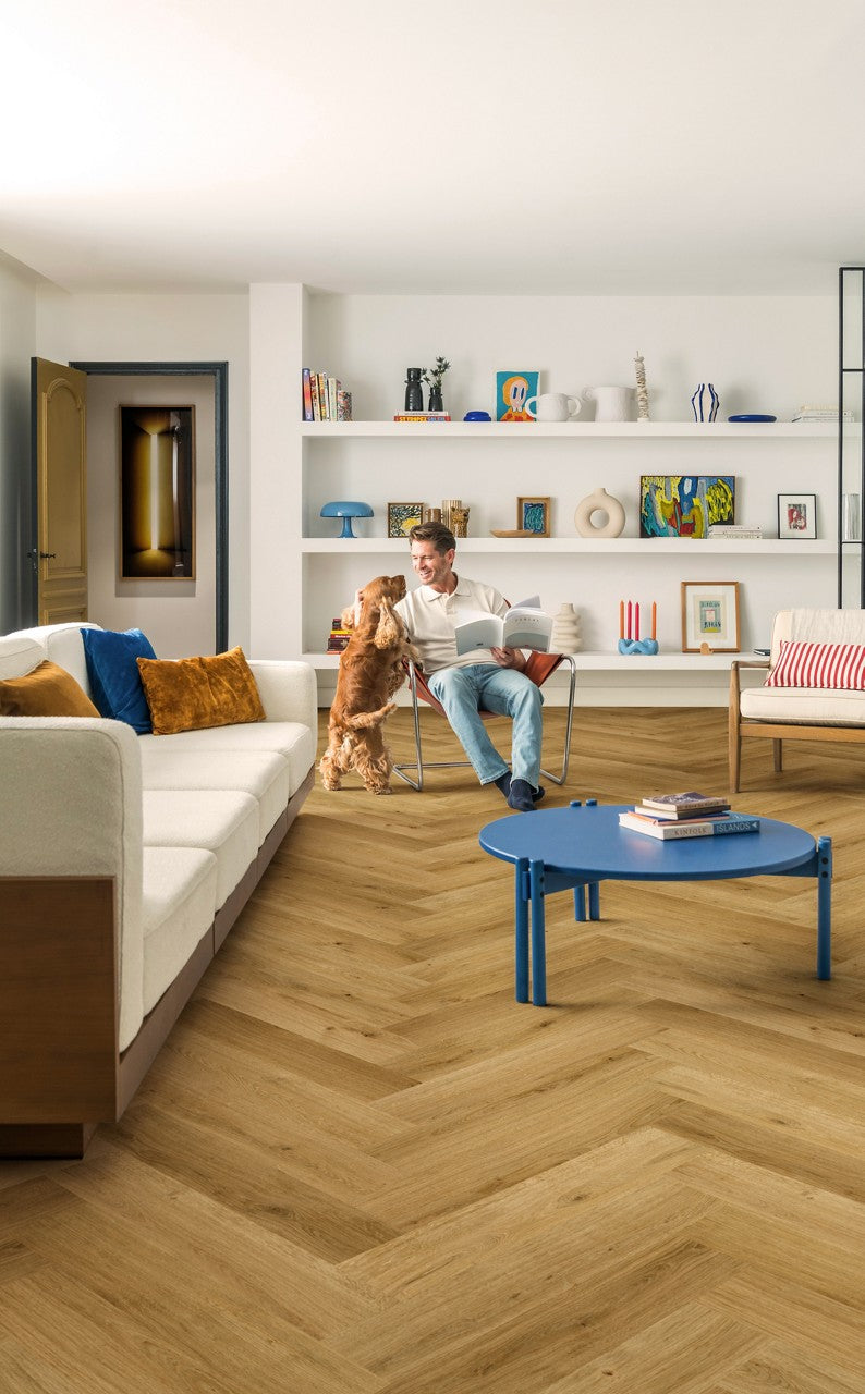Suelo laminado en espiga Quick-Step Impressive Design Roble Canela — ambiente