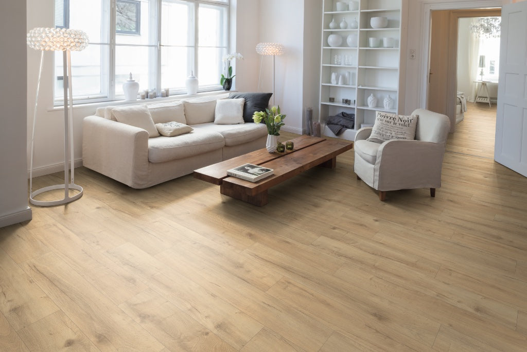 Egger NatureSense AC4/32 8 mm Classic Roble Loja Natural EL2076 - 4V