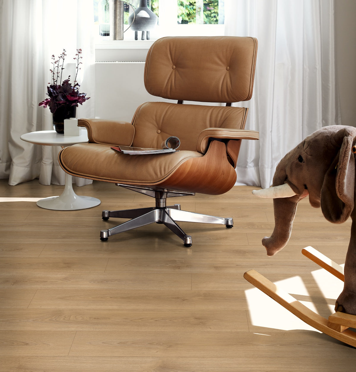 Egger NatureSense AC4/32 8 mm Classic Roble North Marrón Claro EL2158 - 4V