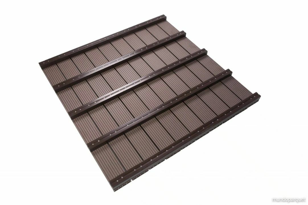 Baldosa de Composite 90x90 Durafloor — base rastrelada