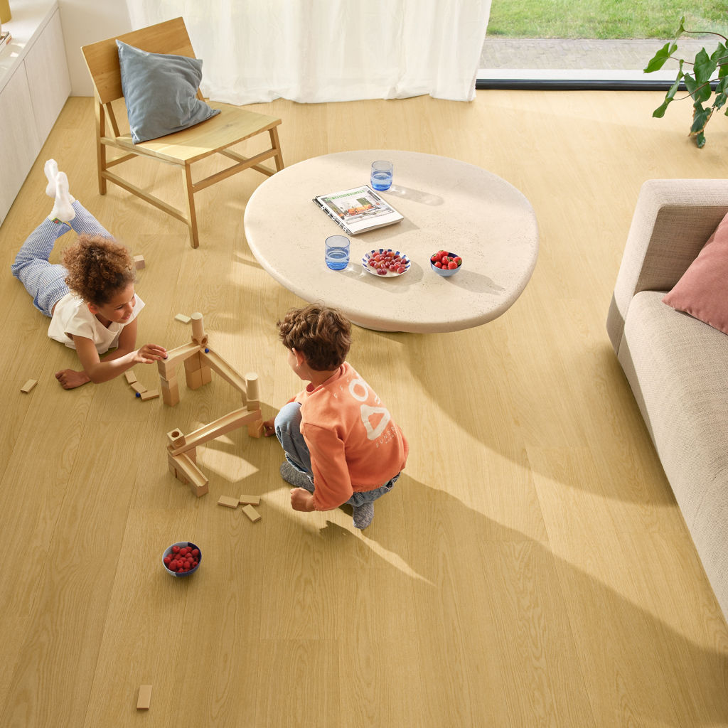 Quick-Step Impressive Ultra AC5/33 12 mm Roble Bourbon IMU8260 - ambiente