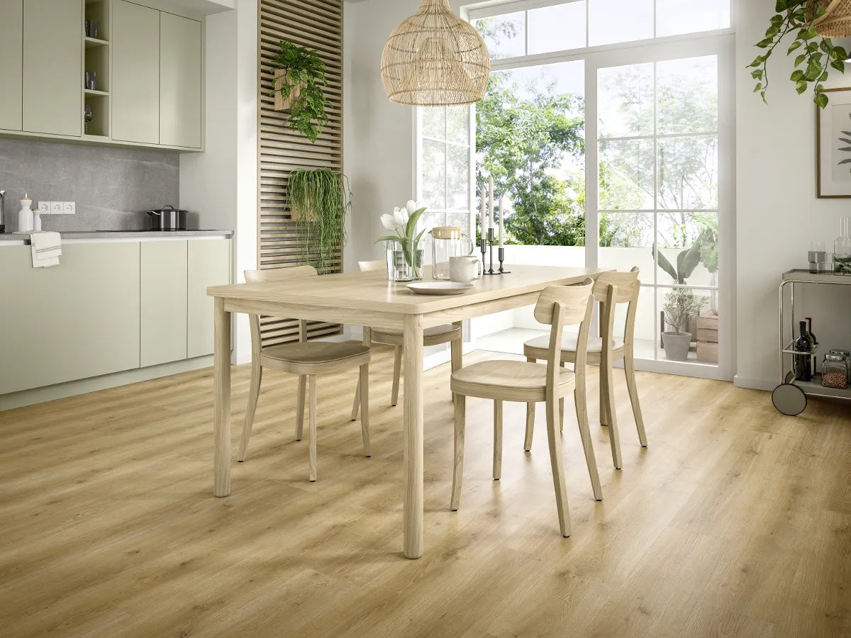Egger AquaDura+ AC5/33 7,5 mm Classic Roble Messina Miel EDF192 - ambiente