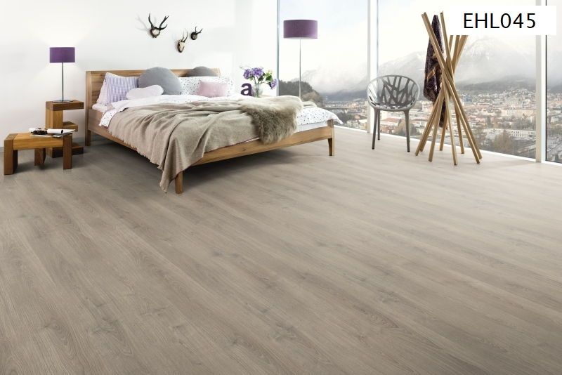 Egger Home AC4/32 8 mm Roble Northland Sandbeige EHL045