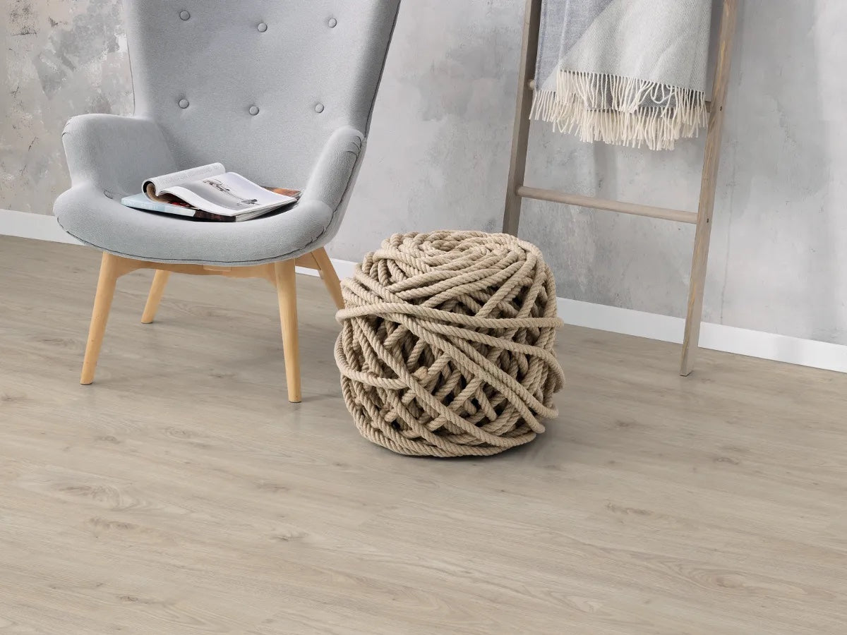 Egger NatureSense AC4/32 8 mm Classic Ashcroft Wood EL1067 - ambiente