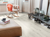 Egger NatureSense AC3/31 7 mm Classic Roble Zermatt Claro EL2023