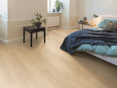 Egger NatureSense AC4/32 8 mm Classic Roble Matera Claro EL2974