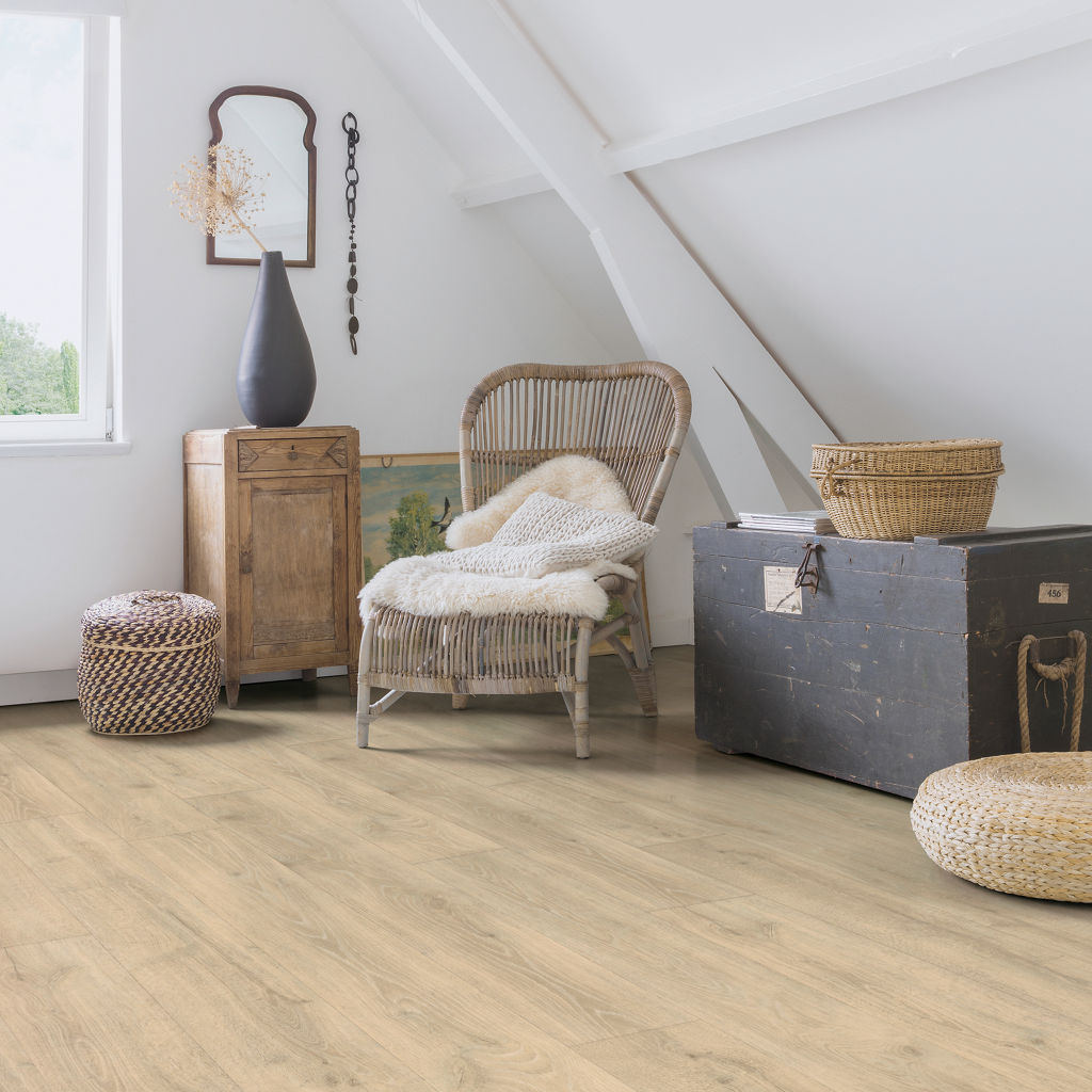 Quick-Step Majestic AC4/32 9,5 mm Roble Bosque Beige MJ3545 - ambiente