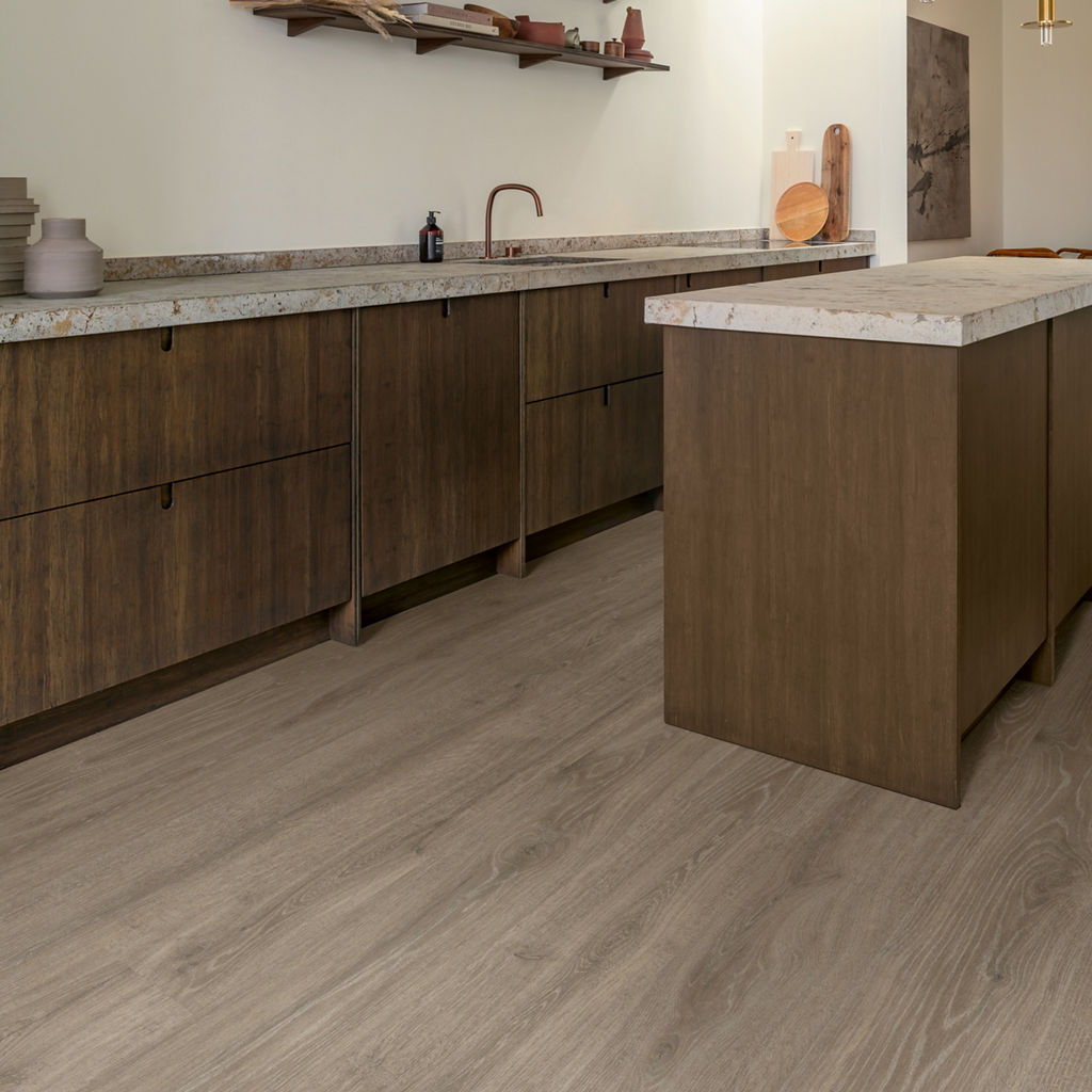 Quick-Step Majestic AC4/32 9,5 mm Roble Bosque Marron MJ3548 - ambiente