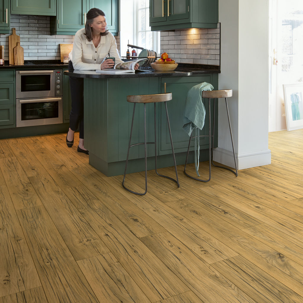 Quick-Step Capture AC4 9 mm Roble Natural Agrietado SIG4767 - ambiente