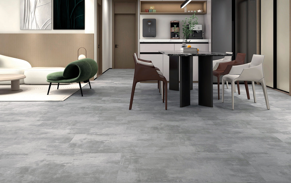 Suelo SPC Materia Stone Antracita en un comedor